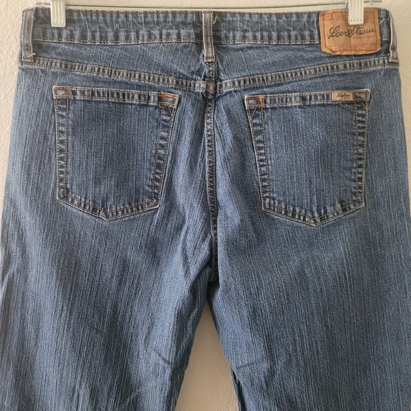 Levi's Strauss stretch straight leg blue jeans size 16 denim 31" inseam 11" rise - Picture 7 of 10